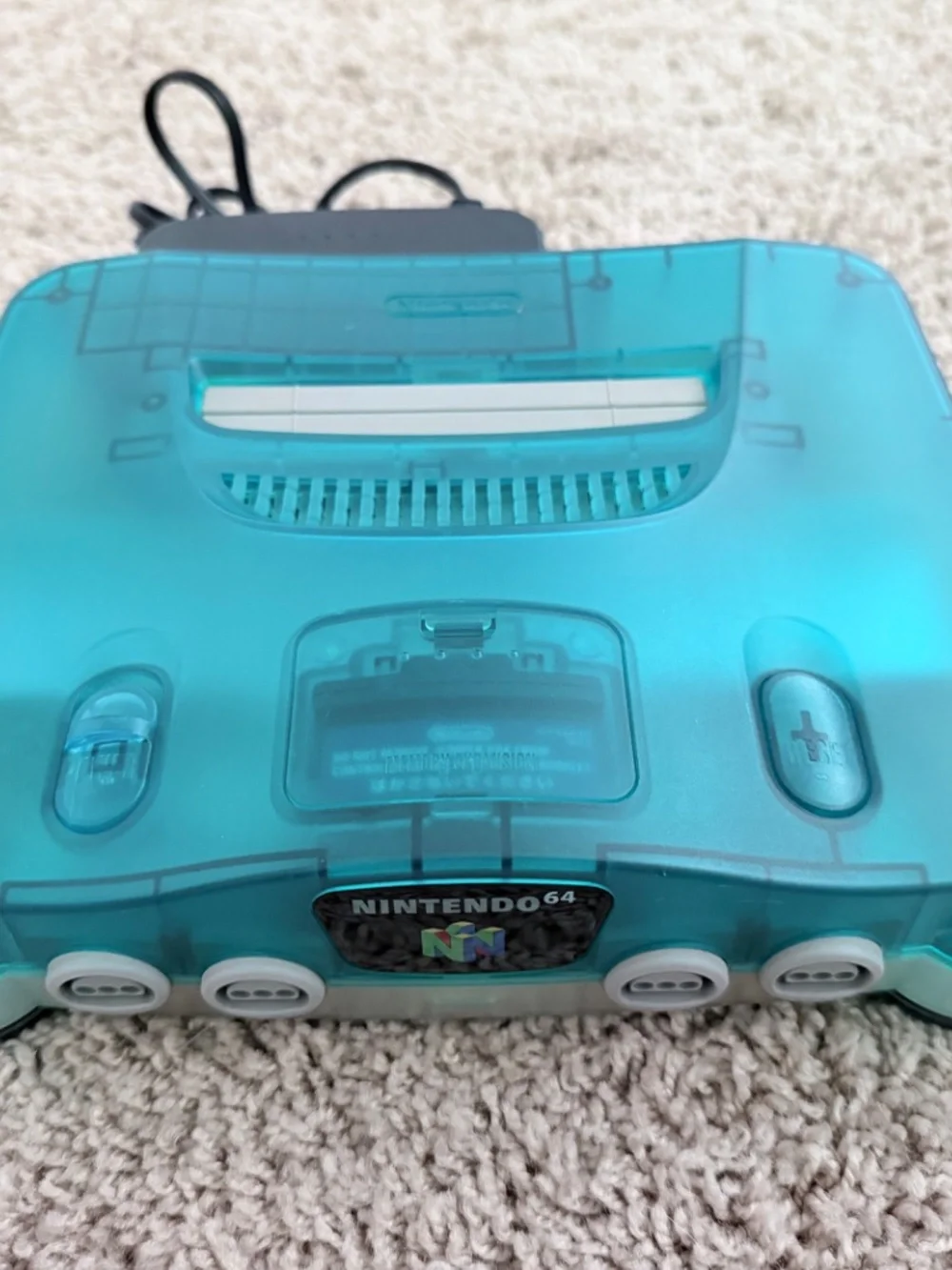 Nintendo 64 (N64)Bundle – 4 Controllers + 2 games – Excellent Condition 🎮